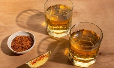 ¡Prueba el mezcal, la bebida de México!