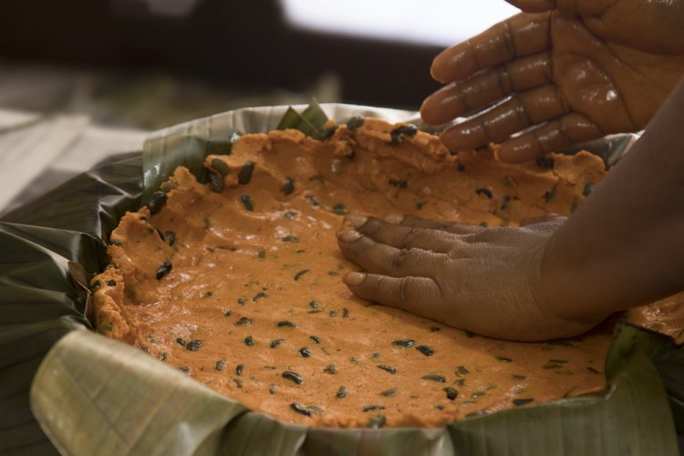 ¡Celebra la Tradición Yucateca de Día de Muertos con Pib!