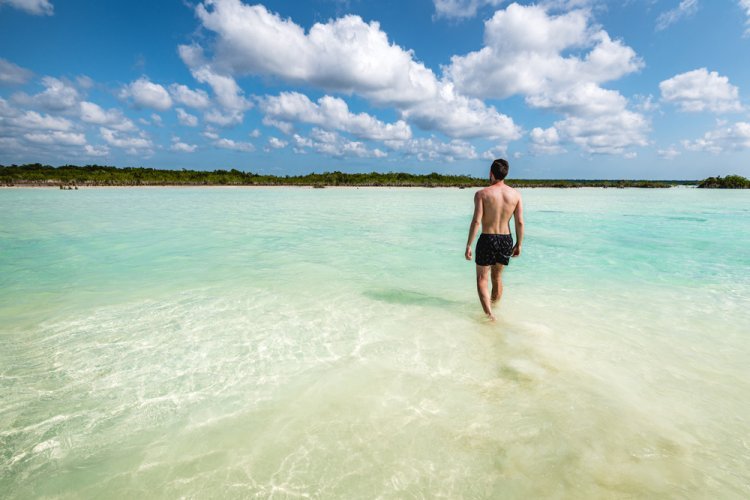 Explora Bacalar: 7 Experiencias Únicas para Vivir en México