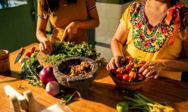 10 Platillos Mexicanos que Debes Probar al Visitar el País