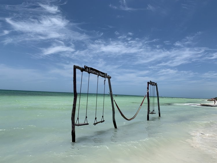 Explora la Magia de Isla Holbox: Vacaciones Únicas