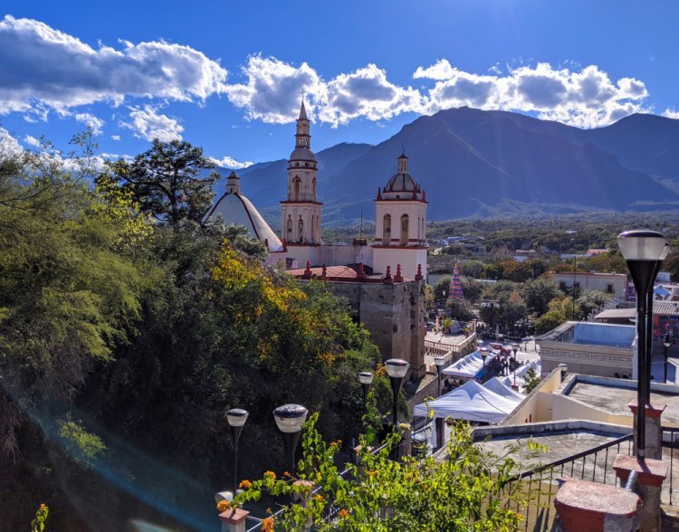 Explora el Mágico Festival Cielo en Nuevo León.
