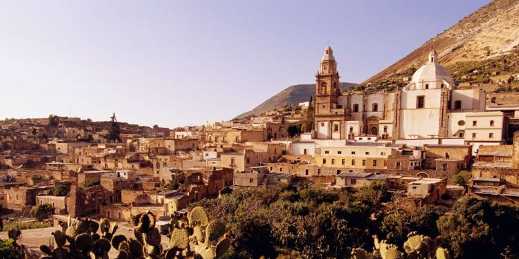 Descubre la Magia de Zacatecas: Un Pueblo Mágico entre Mezcales y Minas.