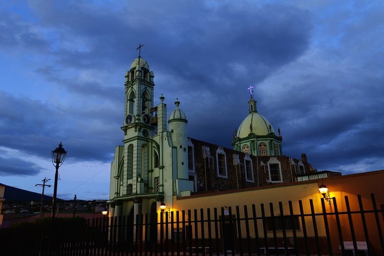 Explora el Edén de los Conventos de Salvatierra