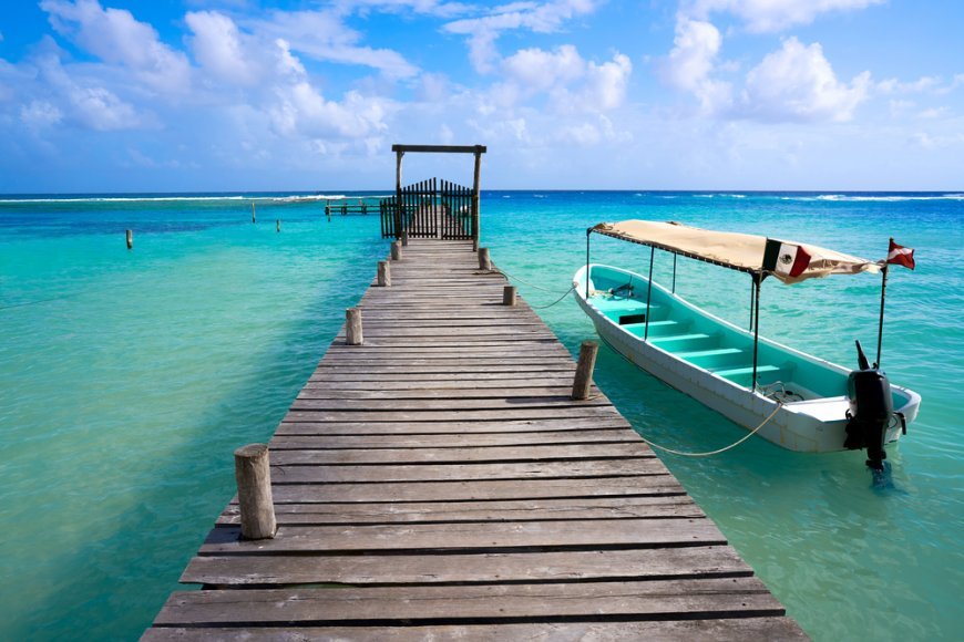 Explora Mahahual: Un Destino Eco-friendly.