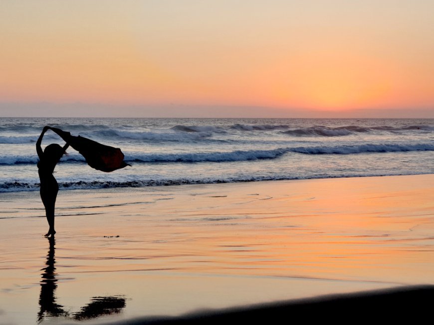 Barra Pichi, un paraíso del surfing en Michoacán