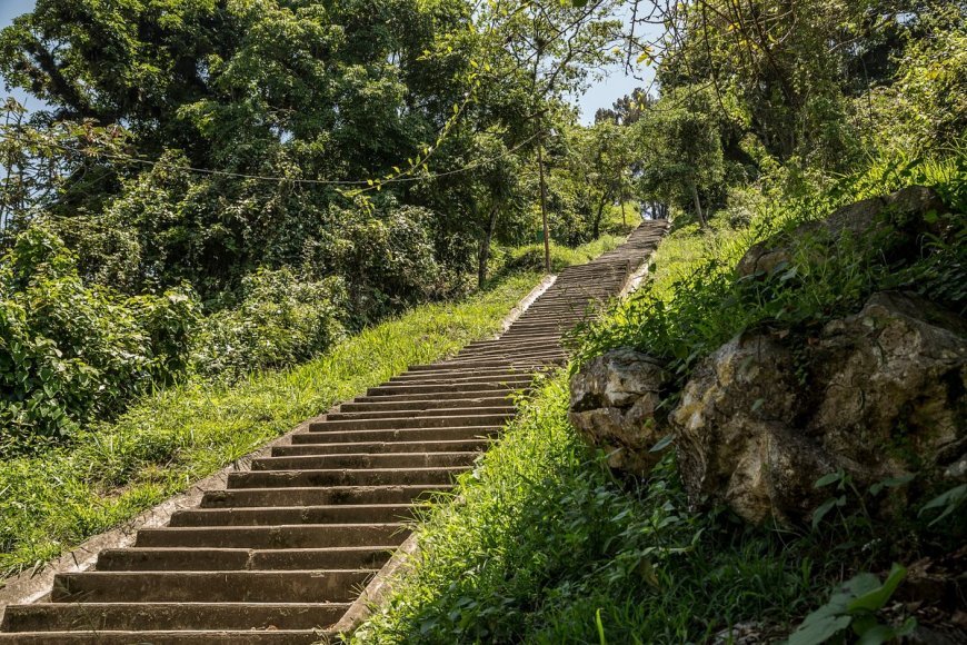 Realiza El famoso Recorrido de los 500 Escalones