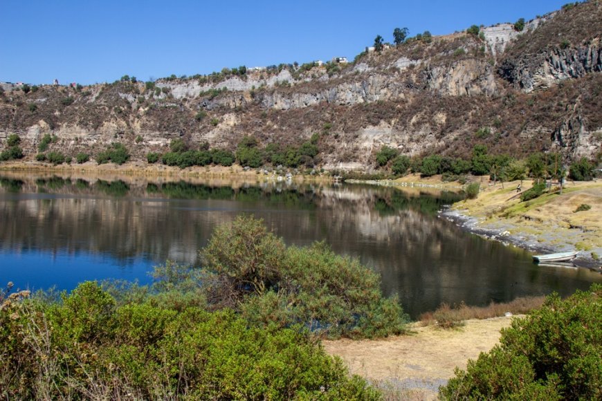 ¡No te pierdas esta experiencia única que combina la grandeza de la naturaleza con el legado de la civilización!