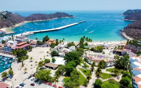 La nueva carretera Barranca Larga-Ventanilla, la vía corta directa a Puerto Escondido, Oaxaca.