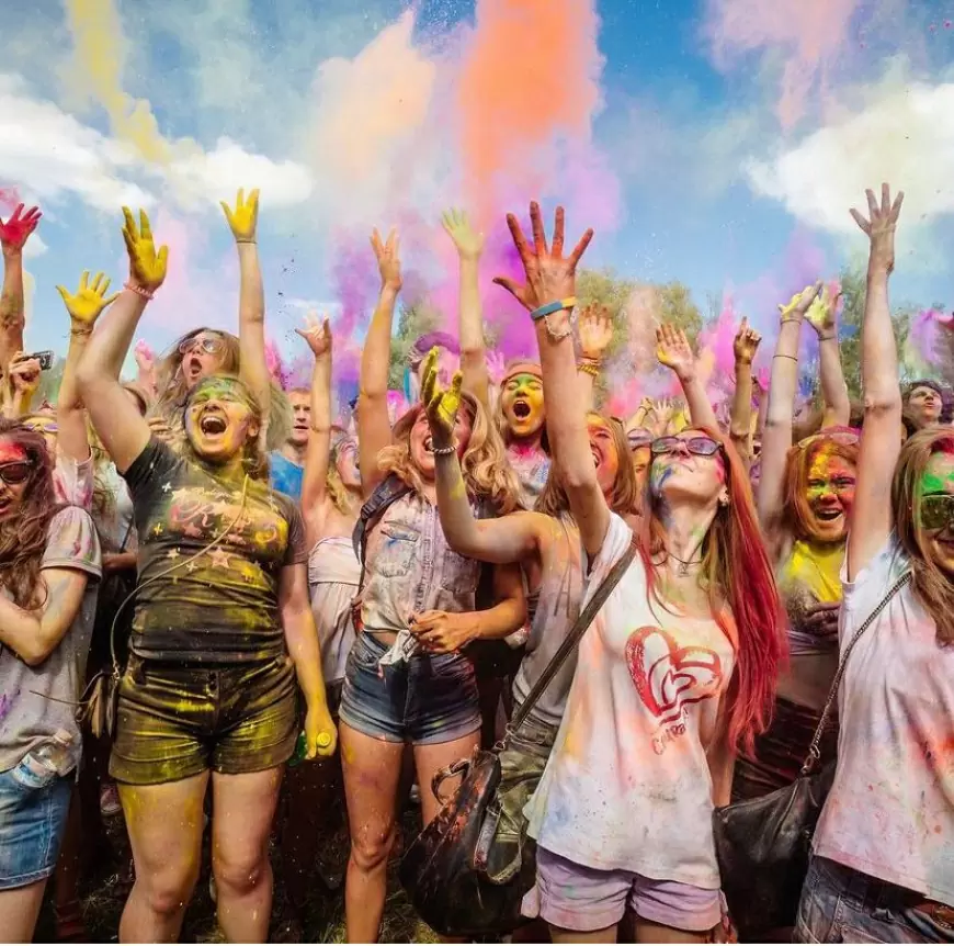 Vive la experiencia sensorial de Wine Colors