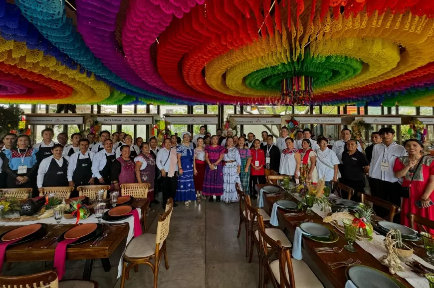 Cocineras tradicionales y chefs oaxaqueños ofrecen lo mejor de sus saberes.
