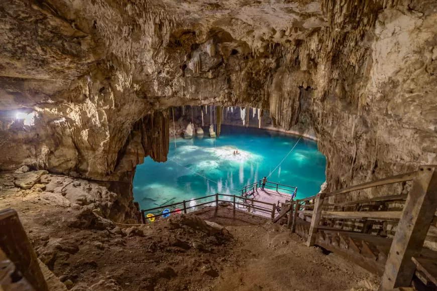 Cenotes de Yucatán: Tesoros Ocultos de la Península