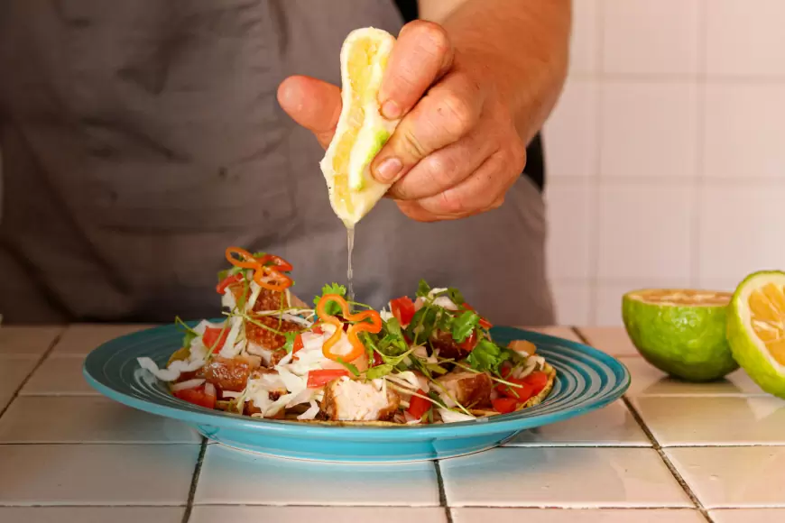 La chicharra yucateca: un bocado irresistible de tradición