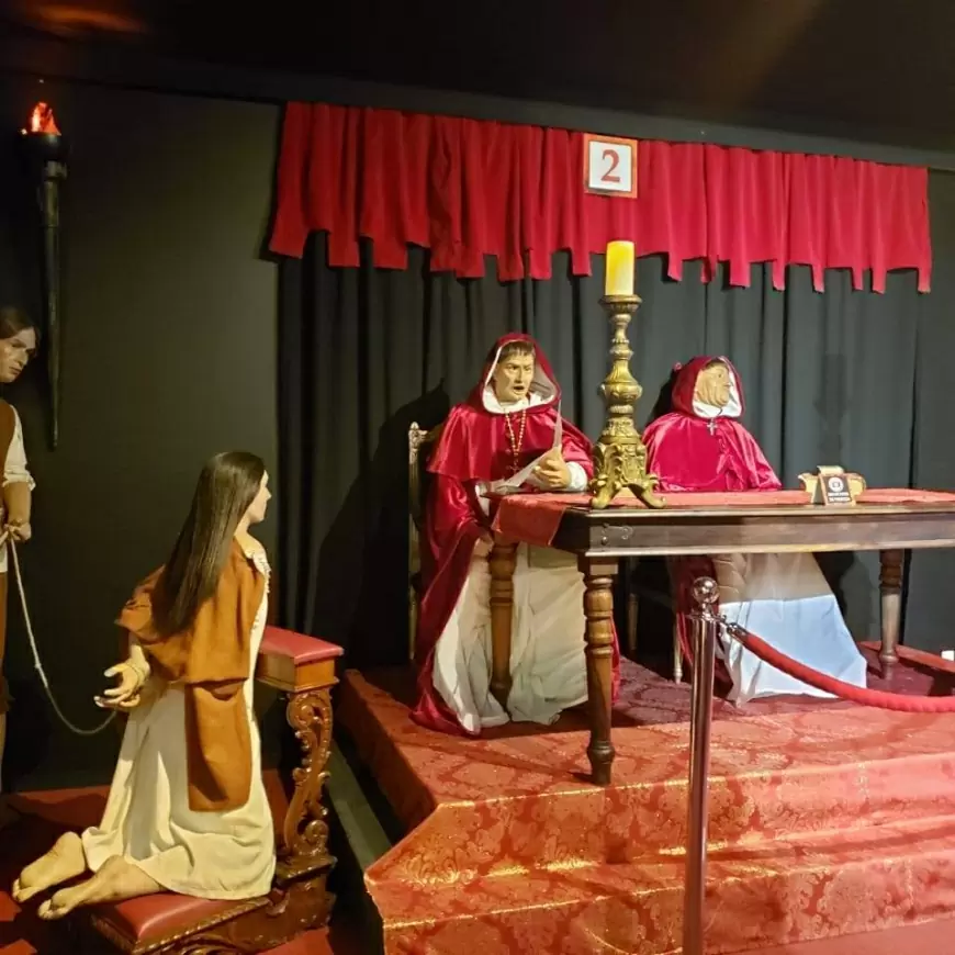 Recorrido de Leyendas en el Museo de la Inquisición, ¡escalofriante!