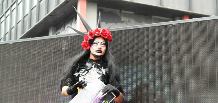 Descubre el Brillante Mundo Drag de la CDMX