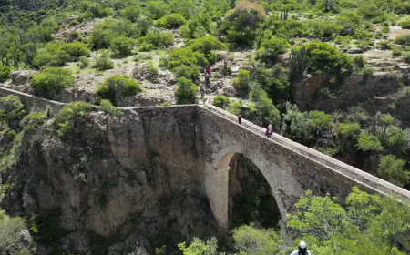 Ruta de los Arcos del Semidesierto Querétaro, formaciones arqueológicas y arquitectónicas muy antiguas.